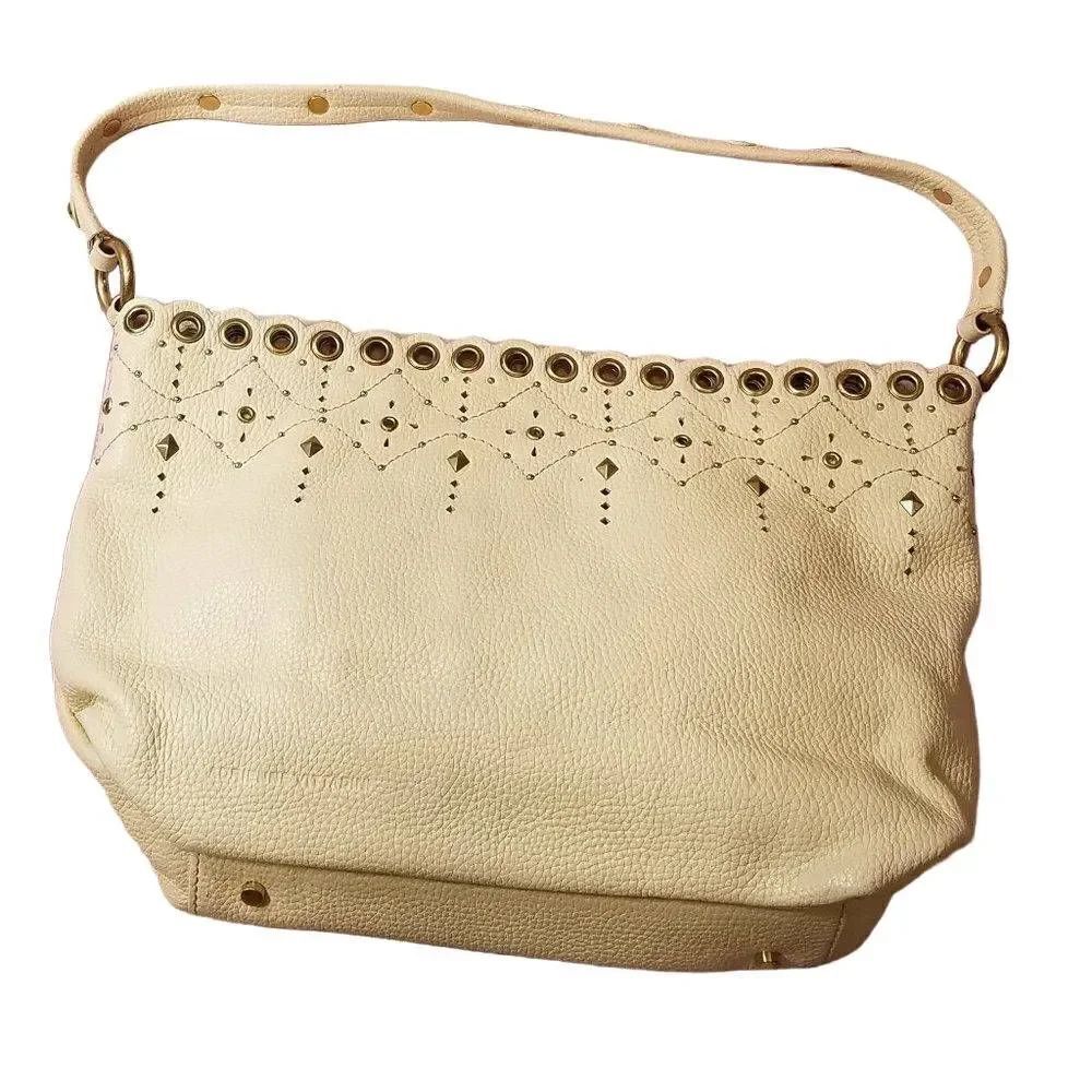 Adrienne Vittadini cream purse